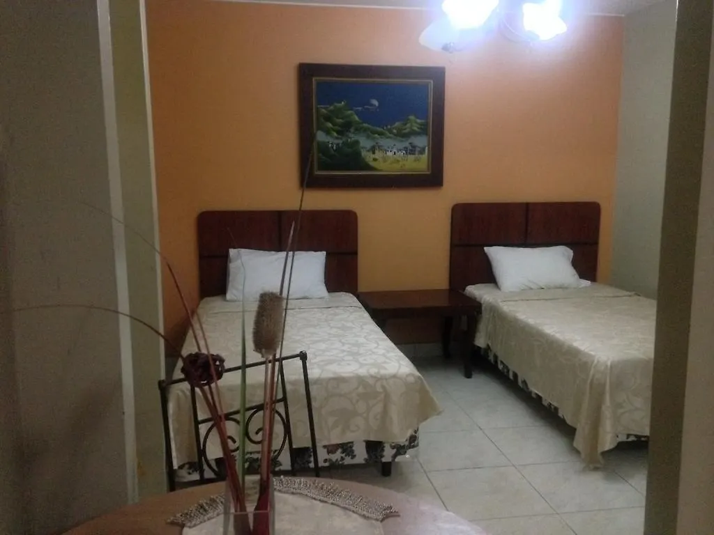 Tropical Inn Hotel Guayaquil