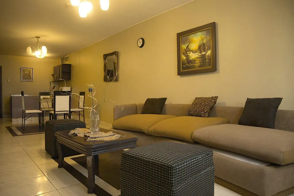 Tropical Inn Hotel Γκουαγιακίλ