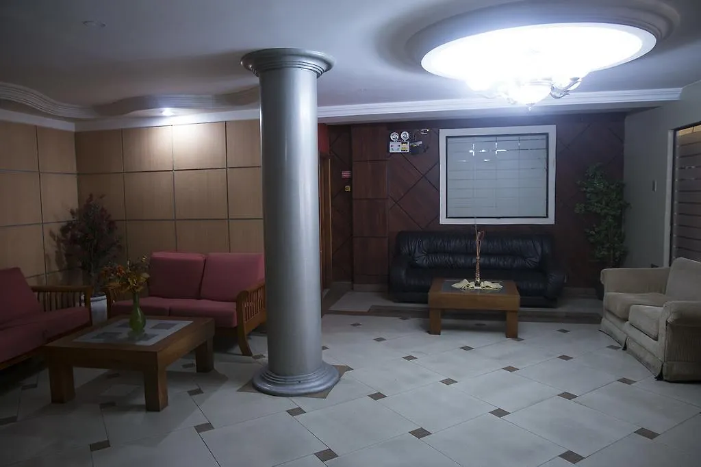 Tropical Inn Hotel Γκουαγιακίλ
