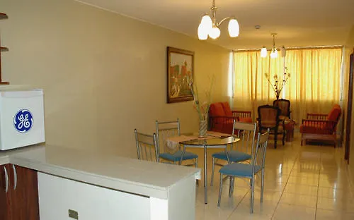 **  Tropical Inn Hotel Γκουαγιακίλ Ισημερινός